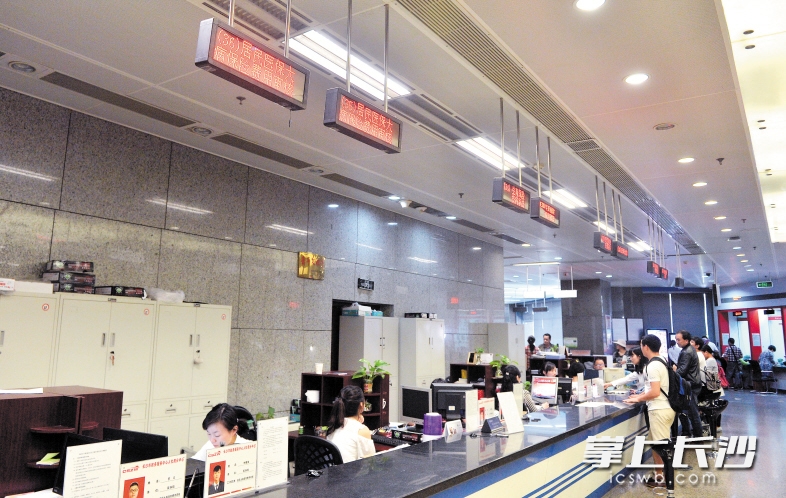 汕头同城24小时医保提取(同城医保卡转移怎么办理)