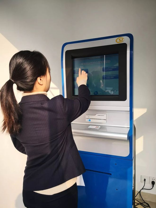 汕头24小时套医保卡回收(24小时套医保卡回收什么意思)